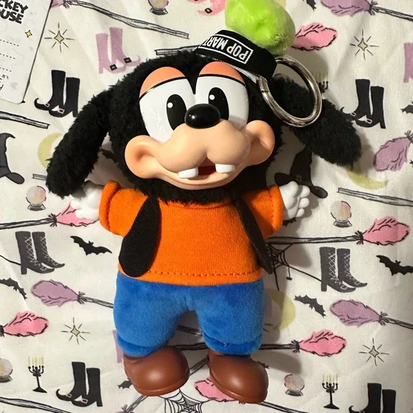 Pop Mart Mickey Family Cute Together Goofy Plush Keychain Labubu Authentic - Picture 1 of 3